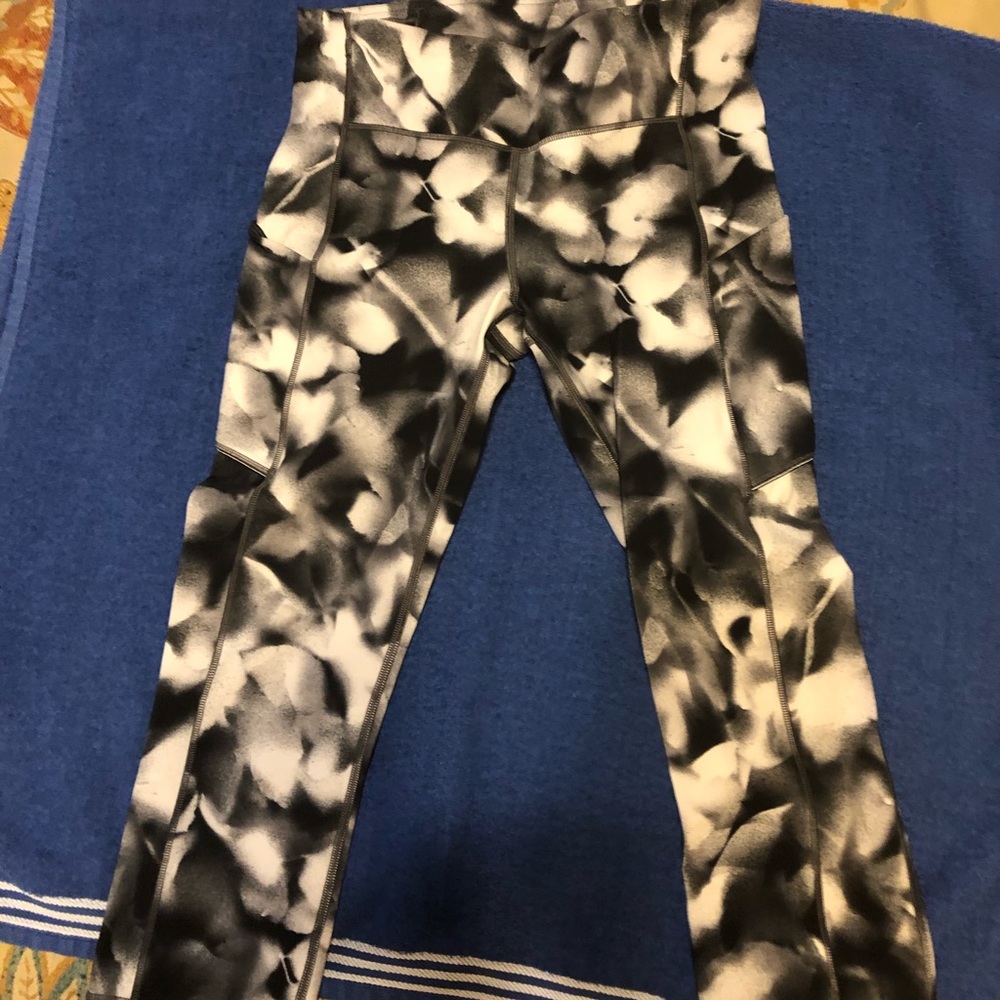 Lululemon pants